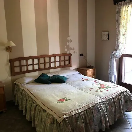 Casa Vacanze 3 Camini Дом отдыха Новелло